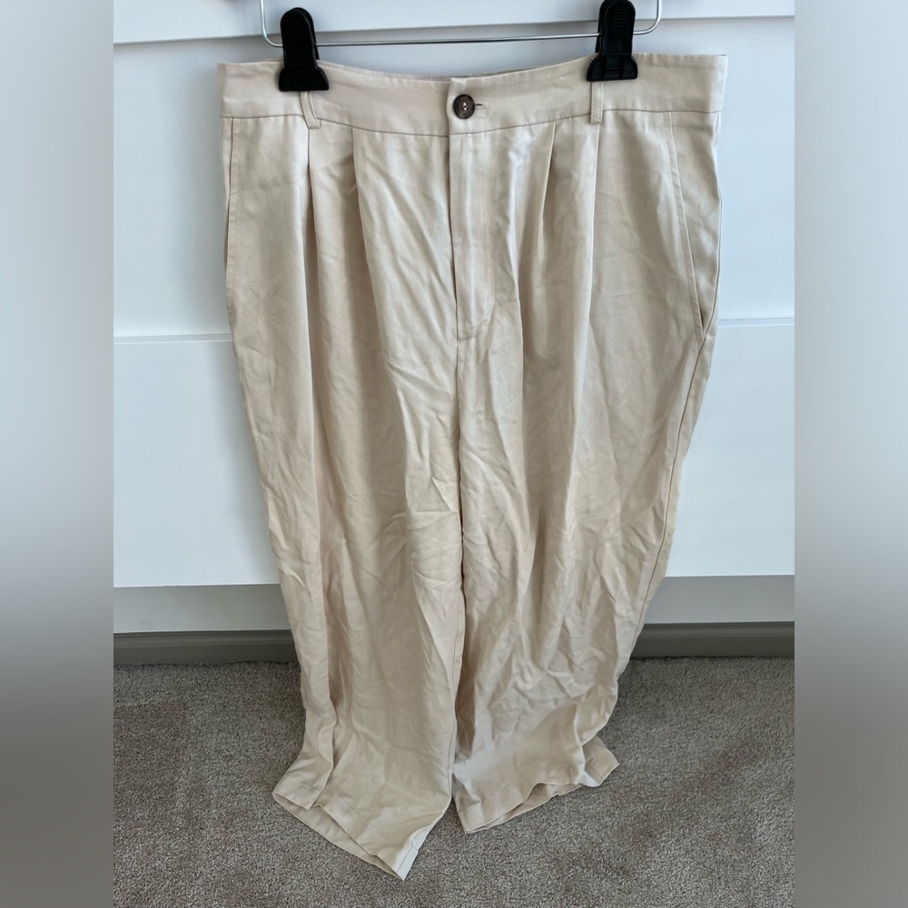 Reformation Mason Pant in Ivory - Picture 2 of 5
